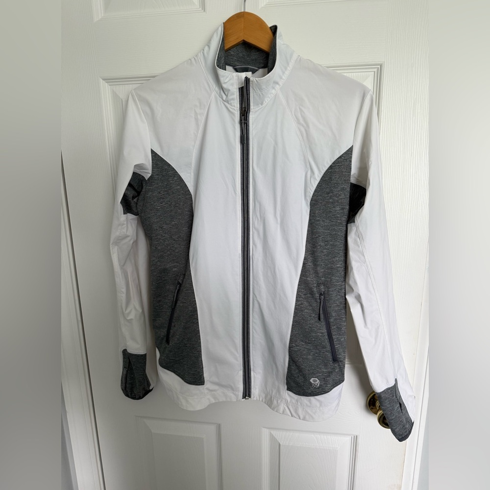 Mountain hard wear Women's White and Gray Jacket. Like new